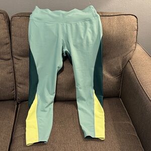 Old Navy Women's Leggings in Mint and Yellow